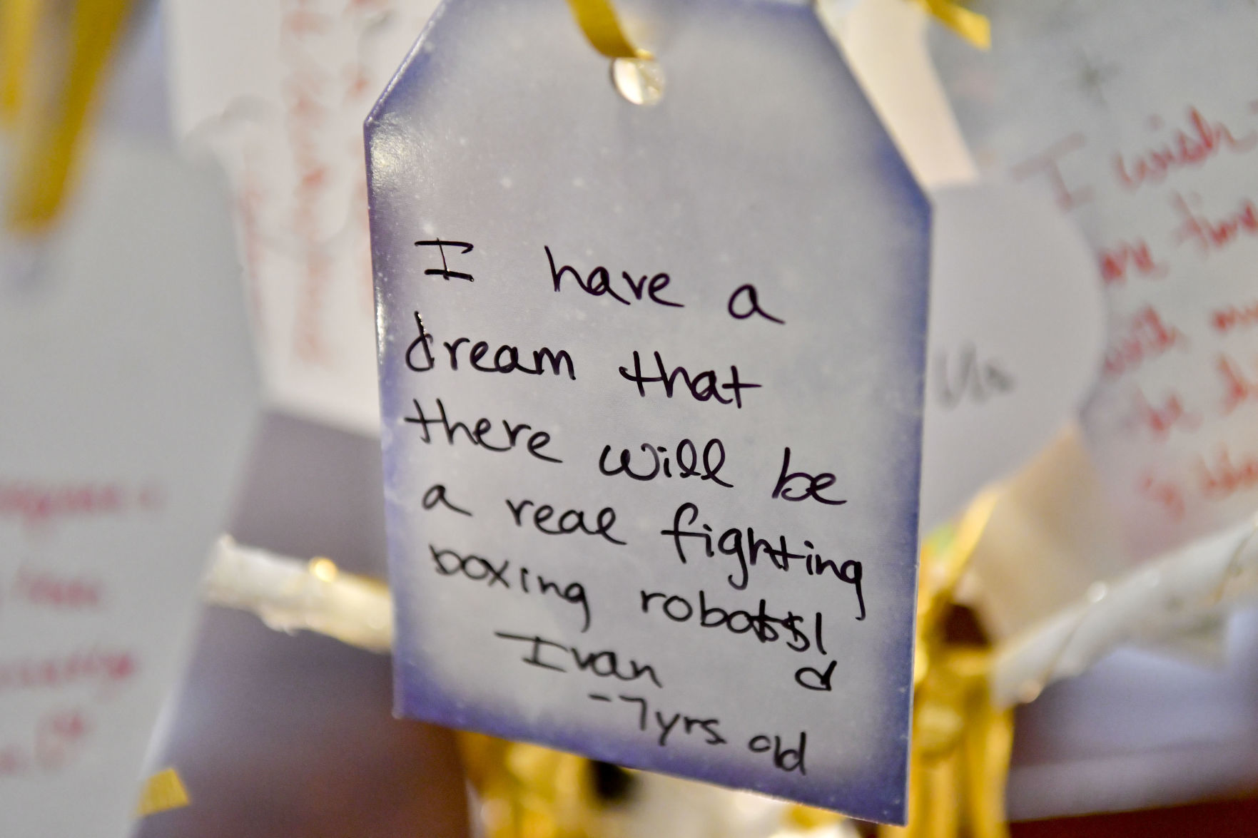 113018 Library wishing tree 12.jpg
